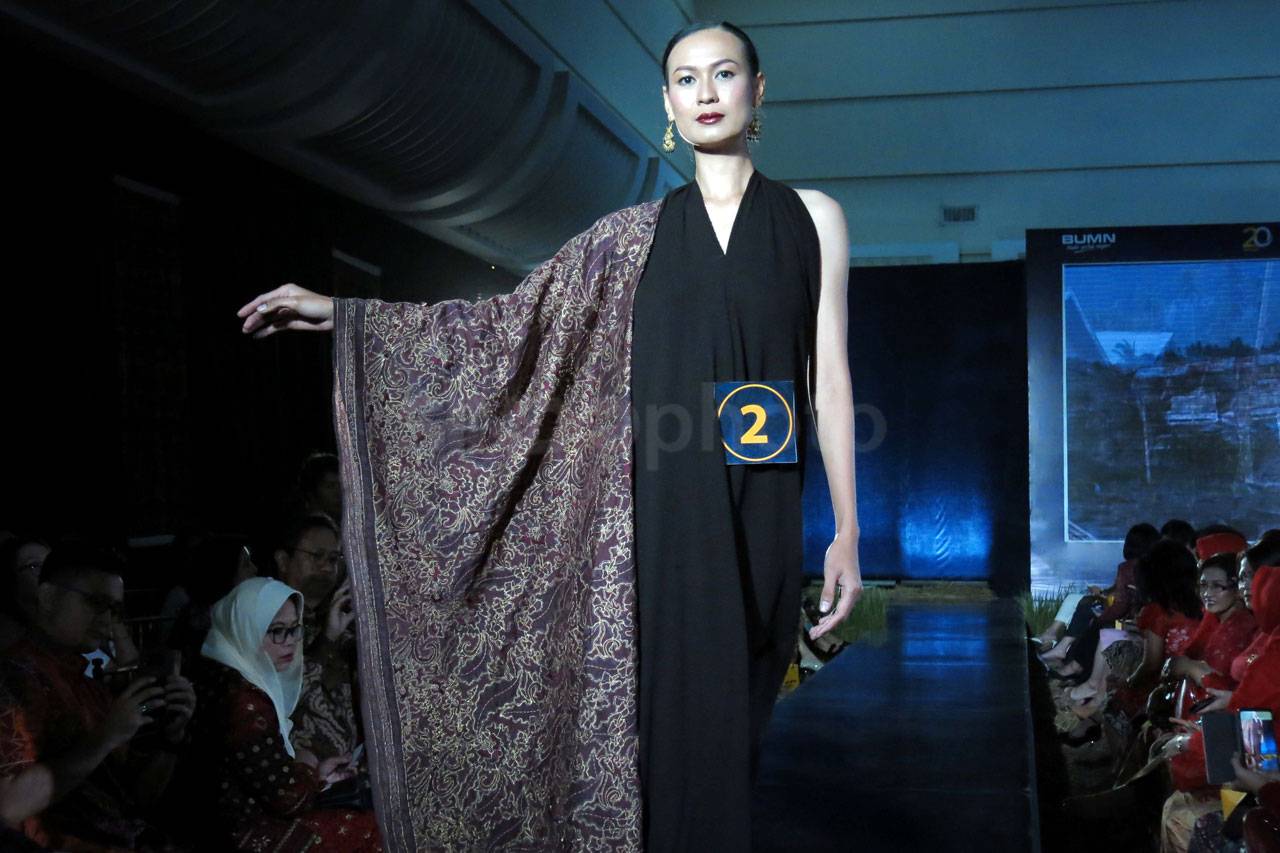 Bank Mandiri dan Oscar...