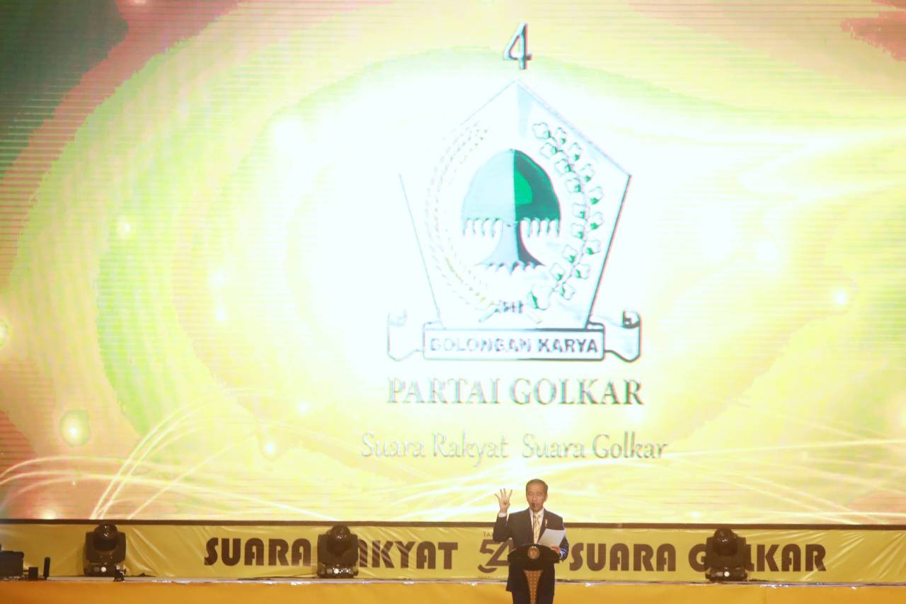 Presiden Jokowi Hadiri...