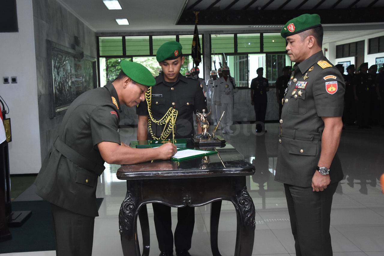 Brigjen TNI Maruli Simanjuntak...