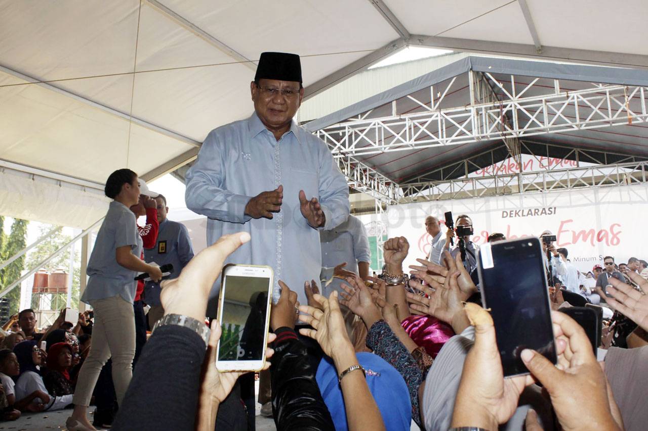 Capres Prabowo Hadiri...