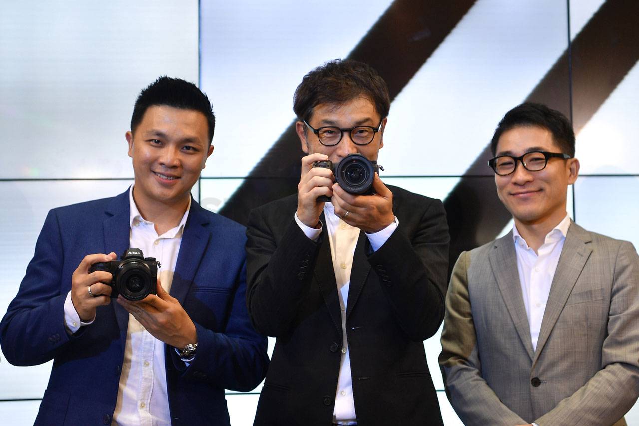Peluncuran Kamera Nikon...