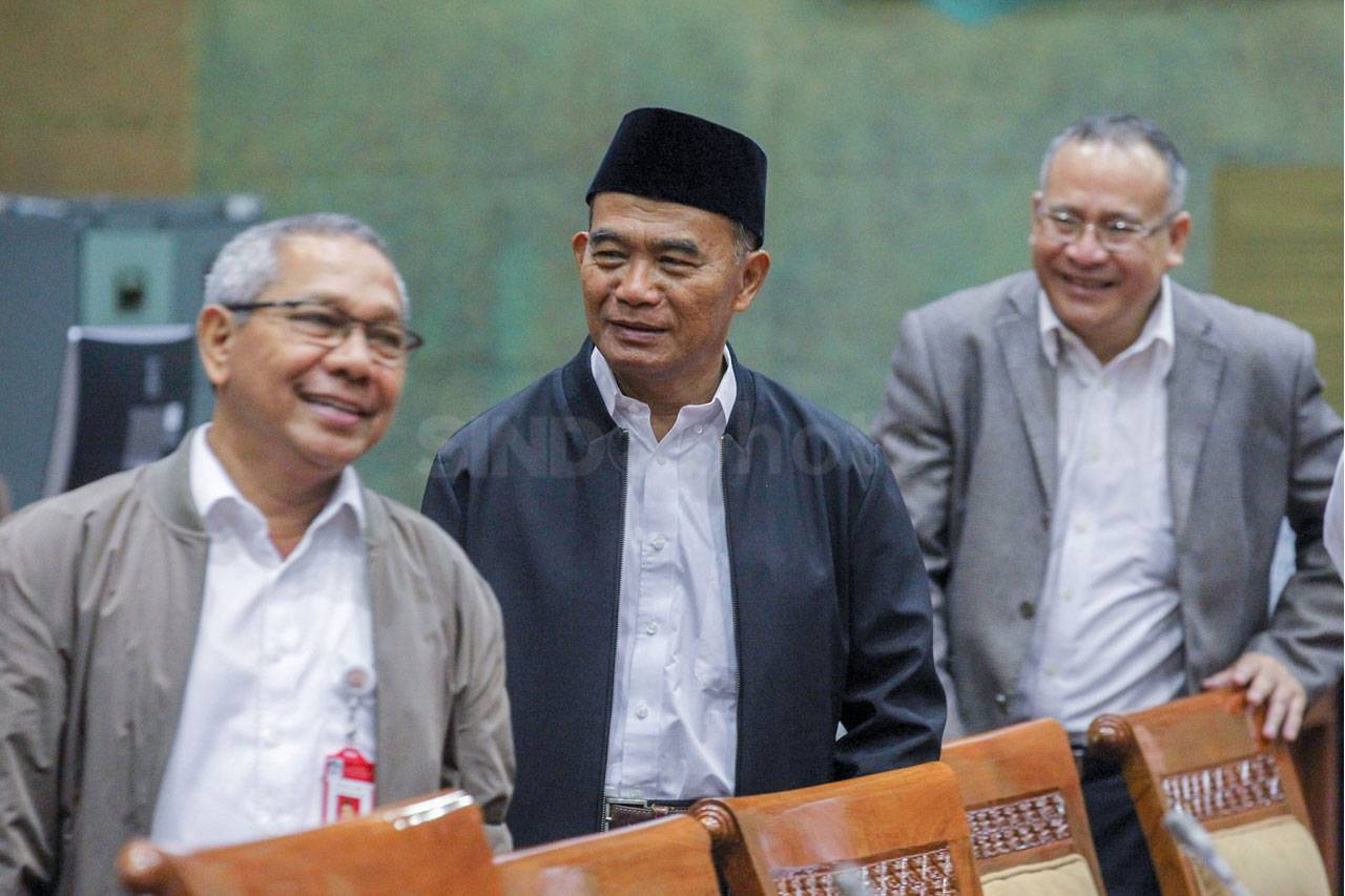 Mendikbud Raker dengan...