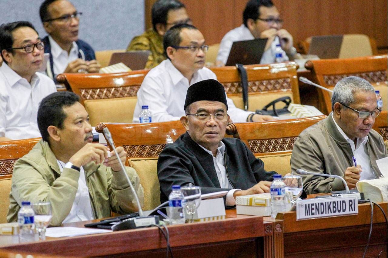 Mendikbud Raker dengan...