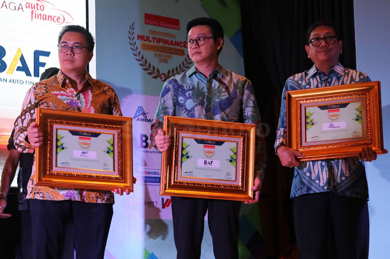 WOM Finance Raih Indonesia...
