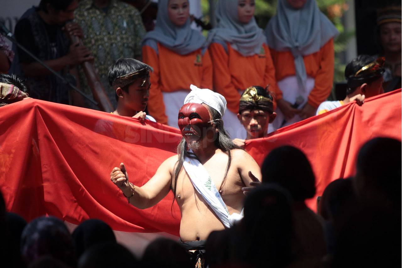 Pelajar di Kabupaten...