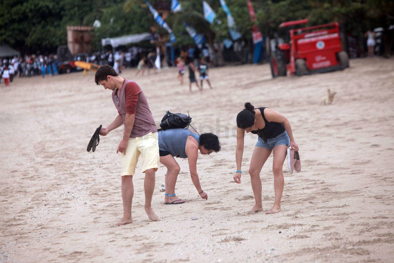 Gerakan Bersih Pantai...