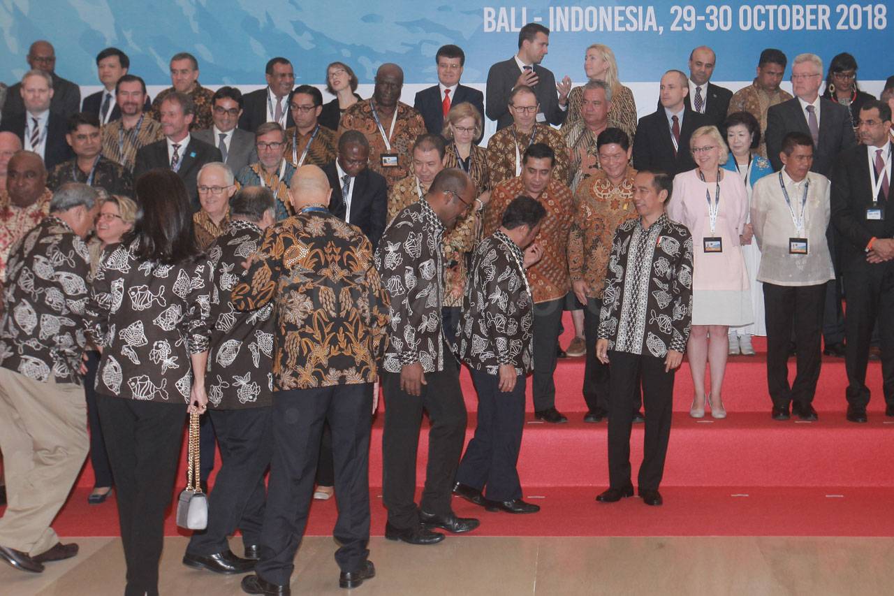 Presiden Jokowi Buka...