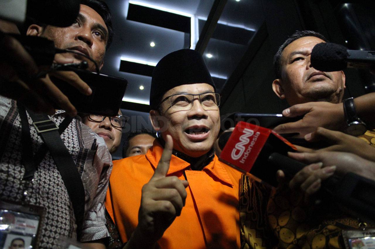 KPK Resmi Menahan Wakil...