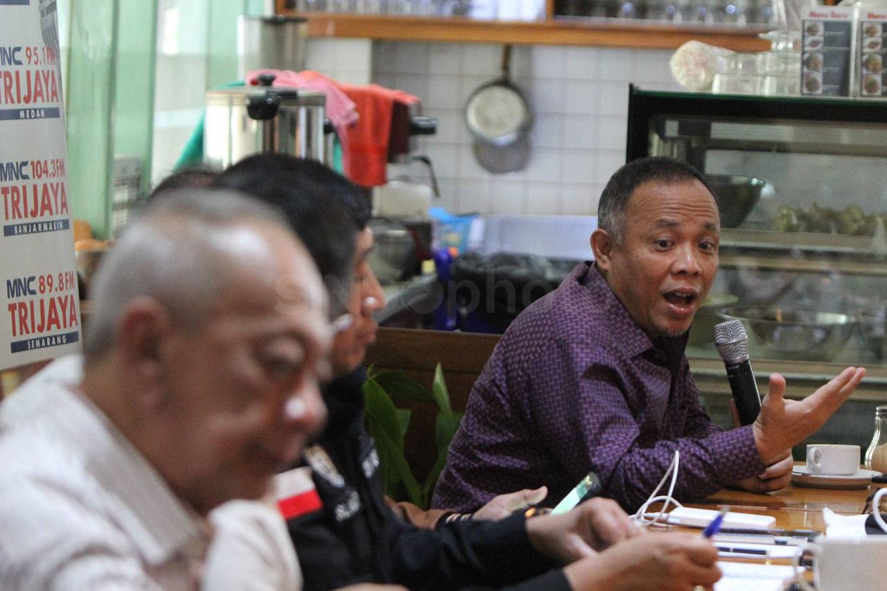 Polemik Trijaya: Awan...