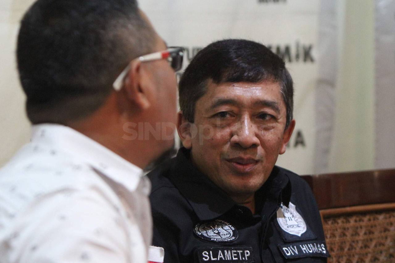 Polemik Trijaya: Awan...