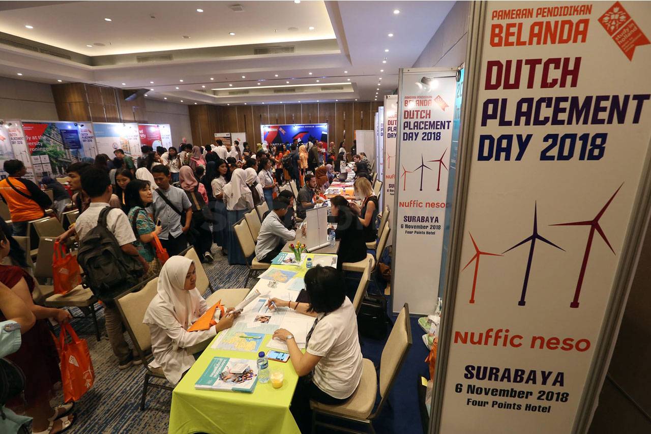 Ratusan Pelajar Berburu...