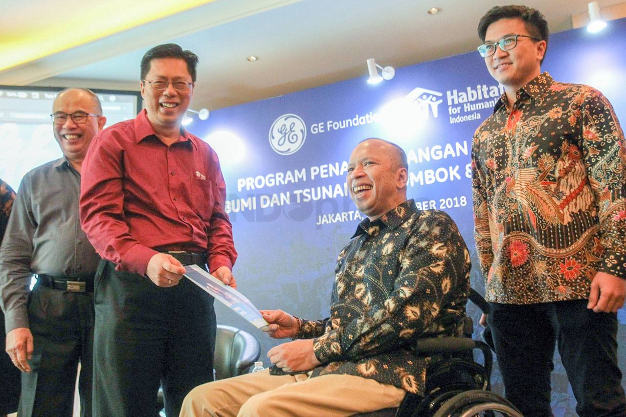 GE Foundation Serahkan...