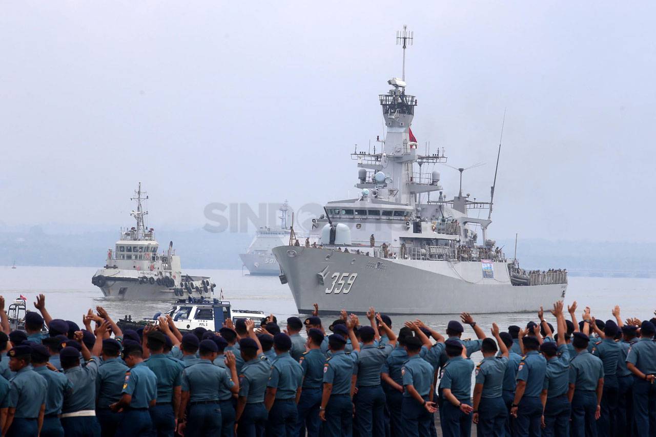 Satgas Maritim TNI Konga...