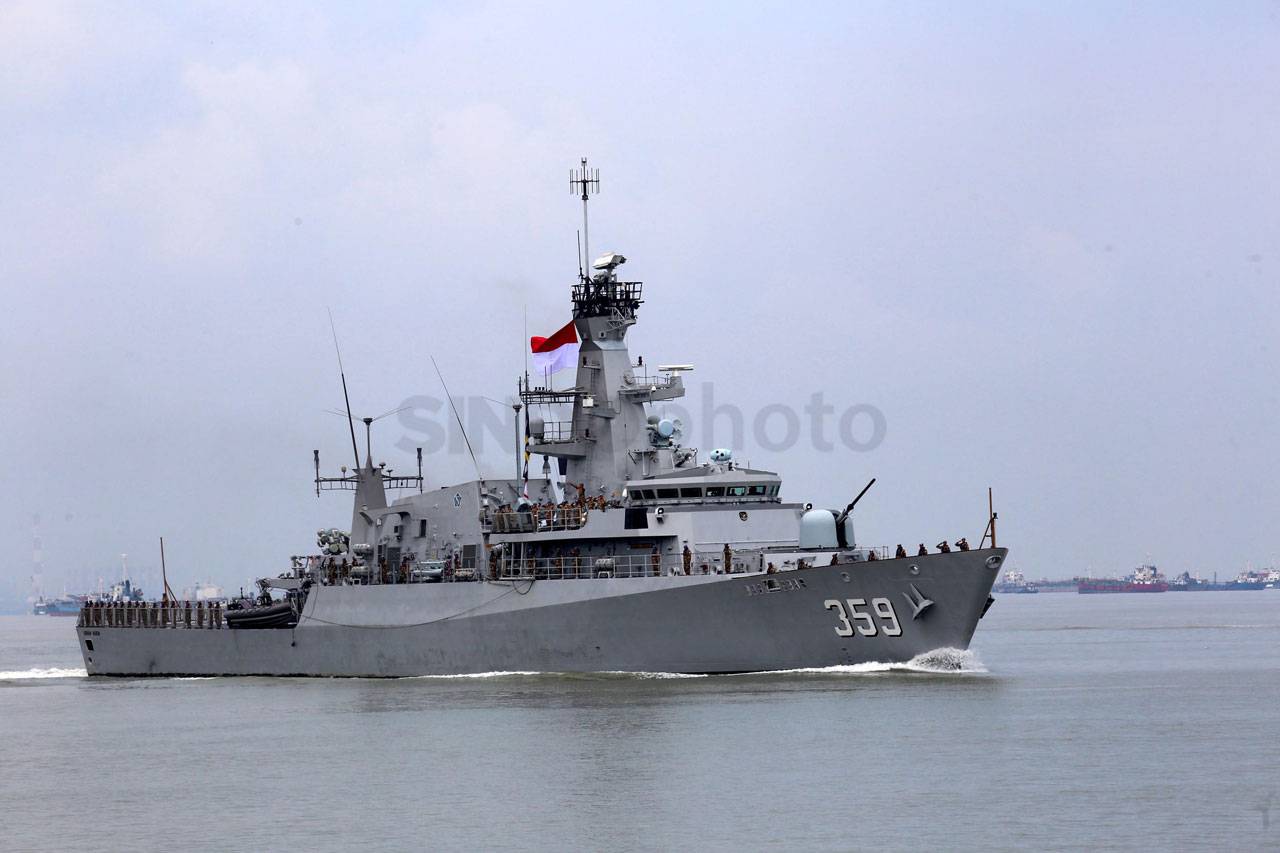 Satgas Maritim TNI Konga...