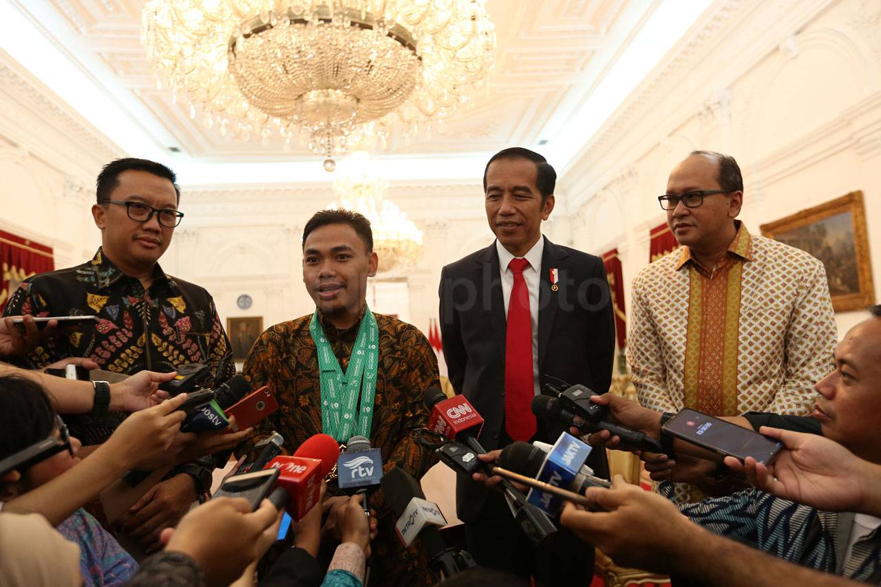 Presiden Jokowi Undang...