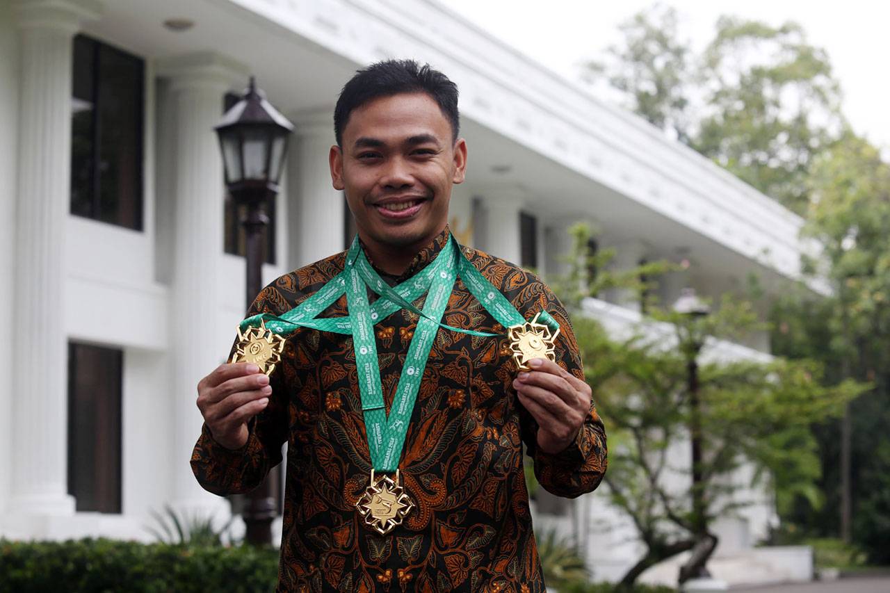 Presiden Jokowi Undang...