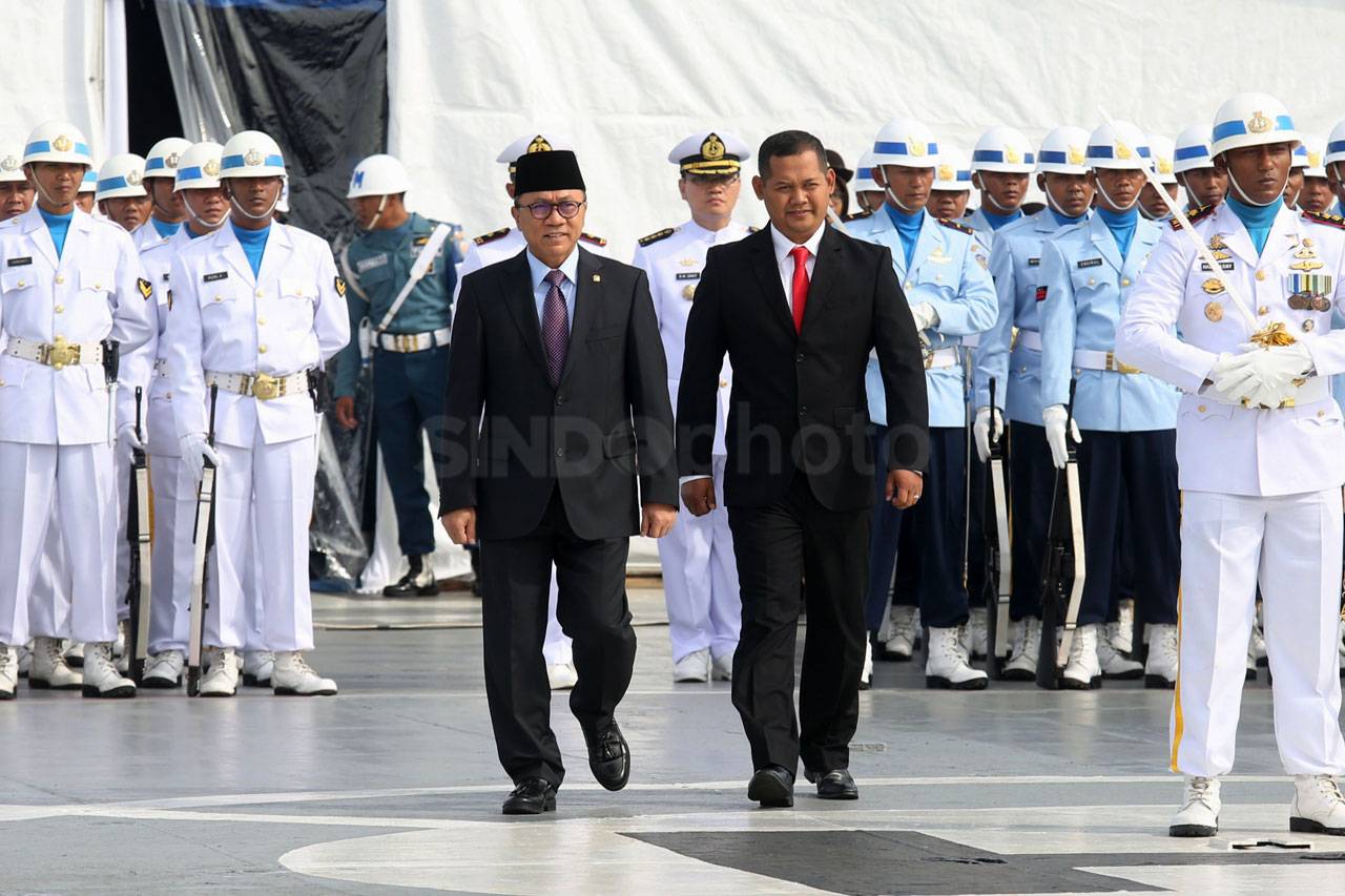 Ketua MPR Pimpin Upacara...