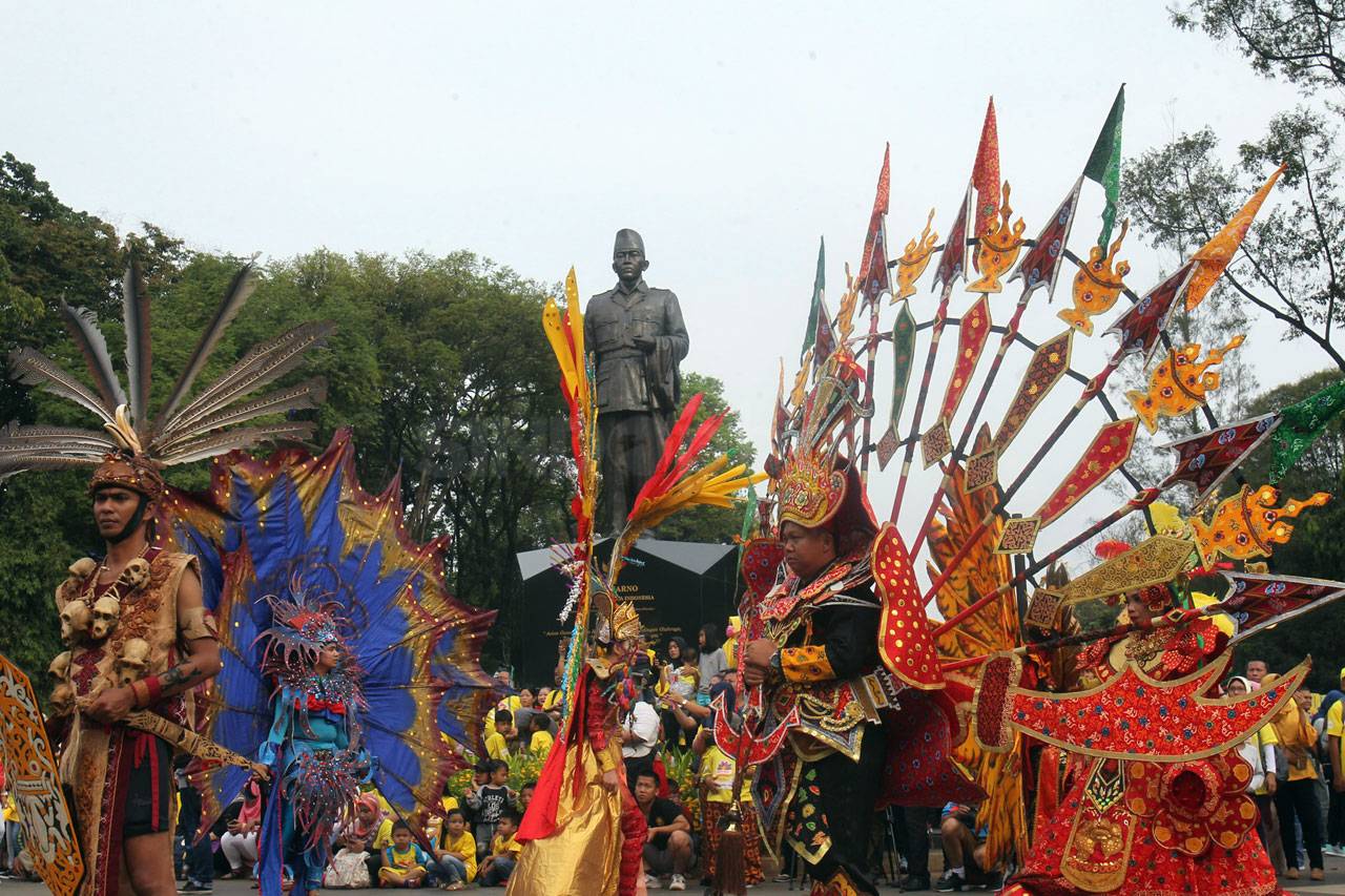 Festival Pesona Lokal...