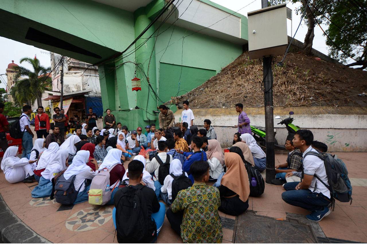Aktor Drama Surabaya...