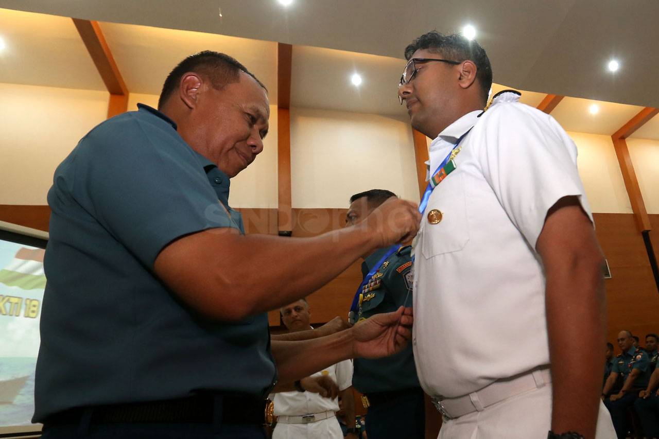 TNI AL dan Indian Navy...