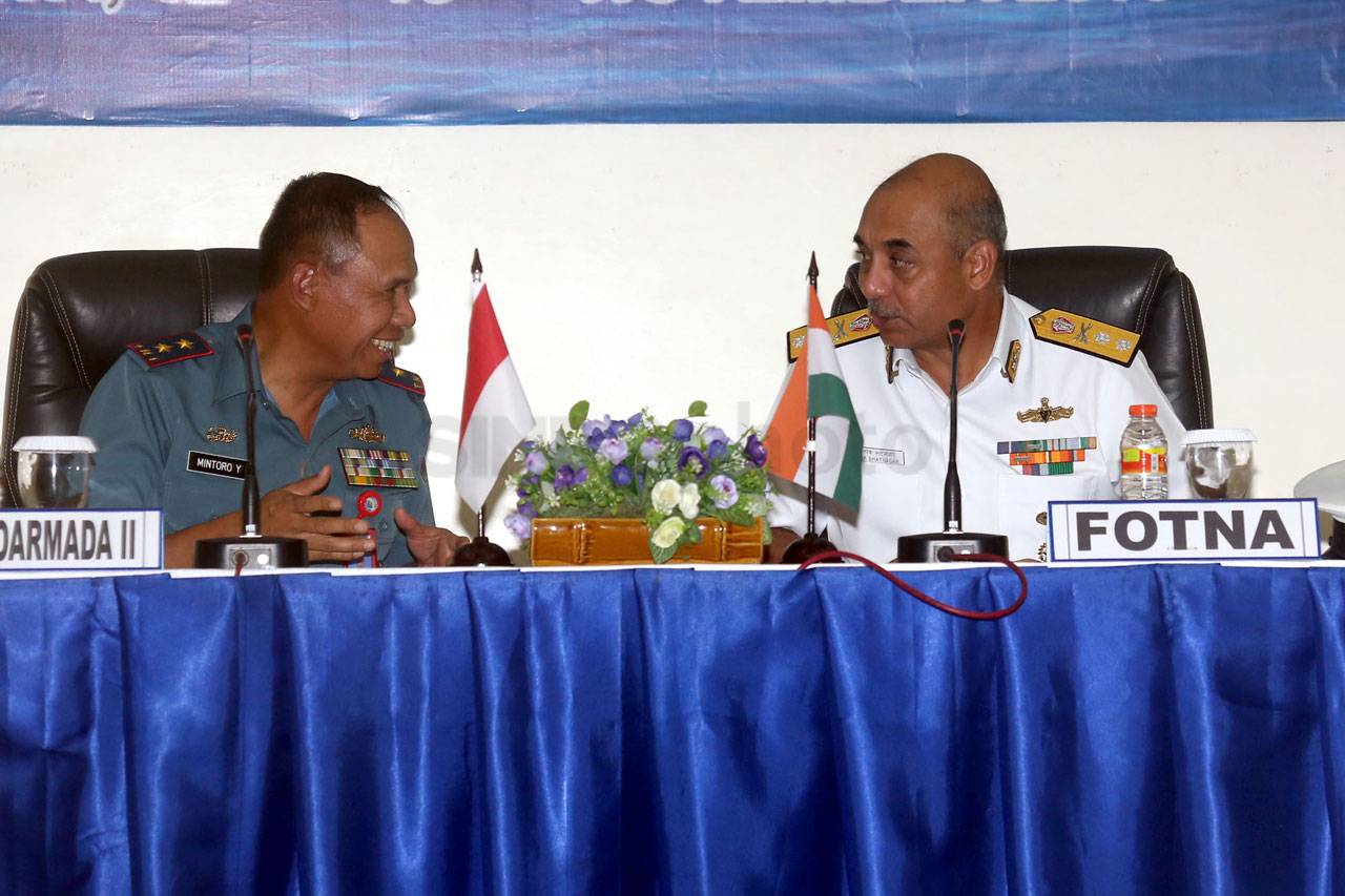 TNI AL dan Indian Navy...