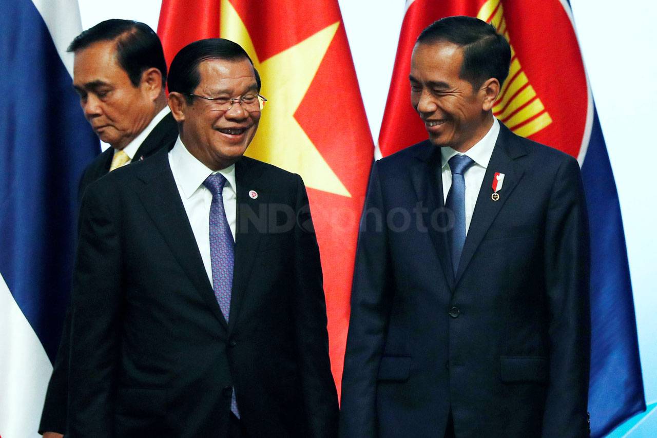 Presiden Jokowi Hadiri...
