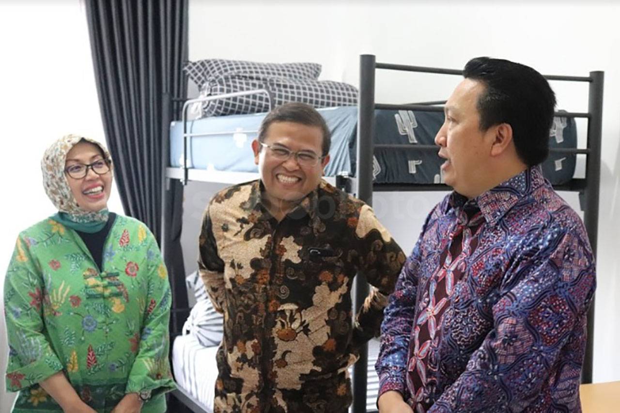 Adaro Luncurkan Gerakan...