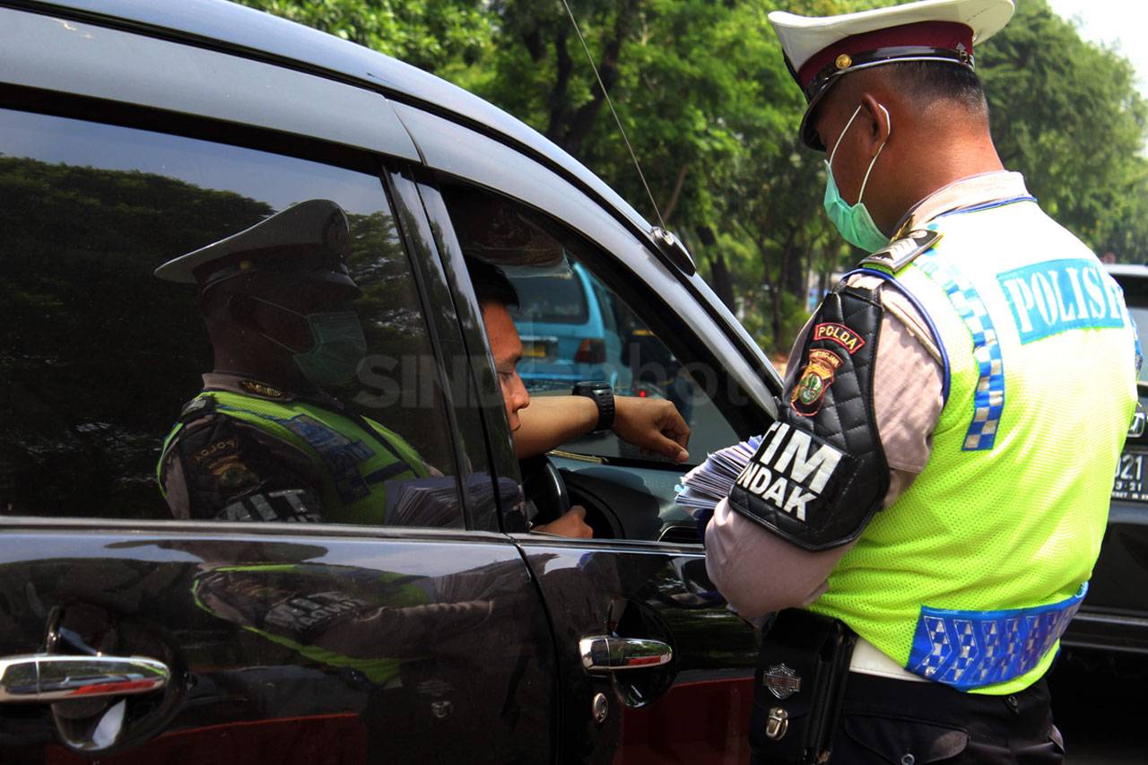 Petugas Gabungan Gelar...