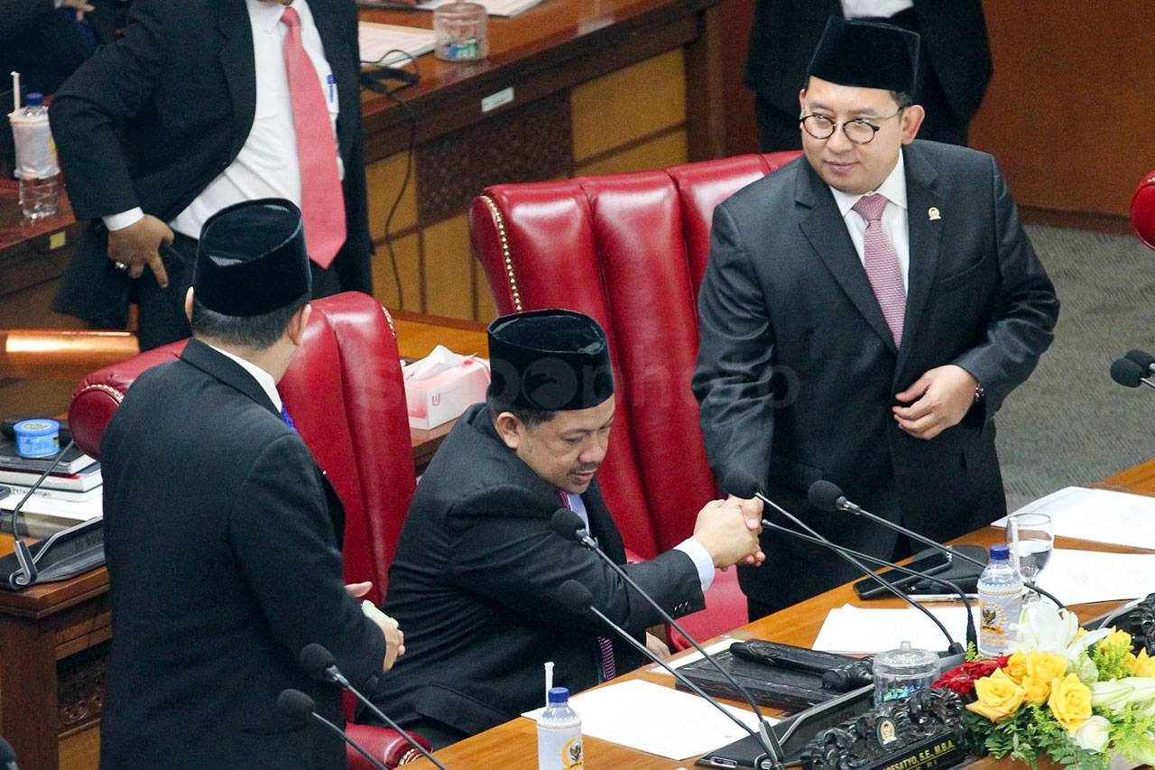 Ketua DPR Lantik Eddy...