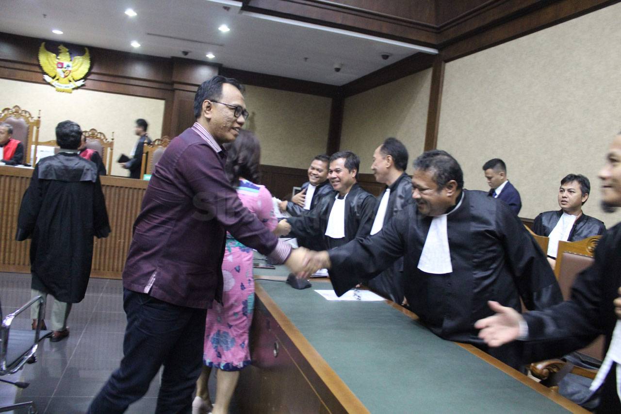 Empat Mantan Anggota...