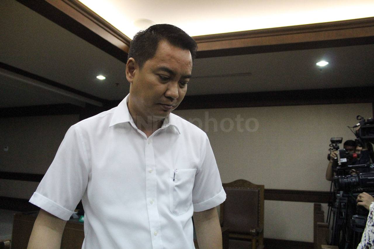 Anggota DPR Fayakhun...