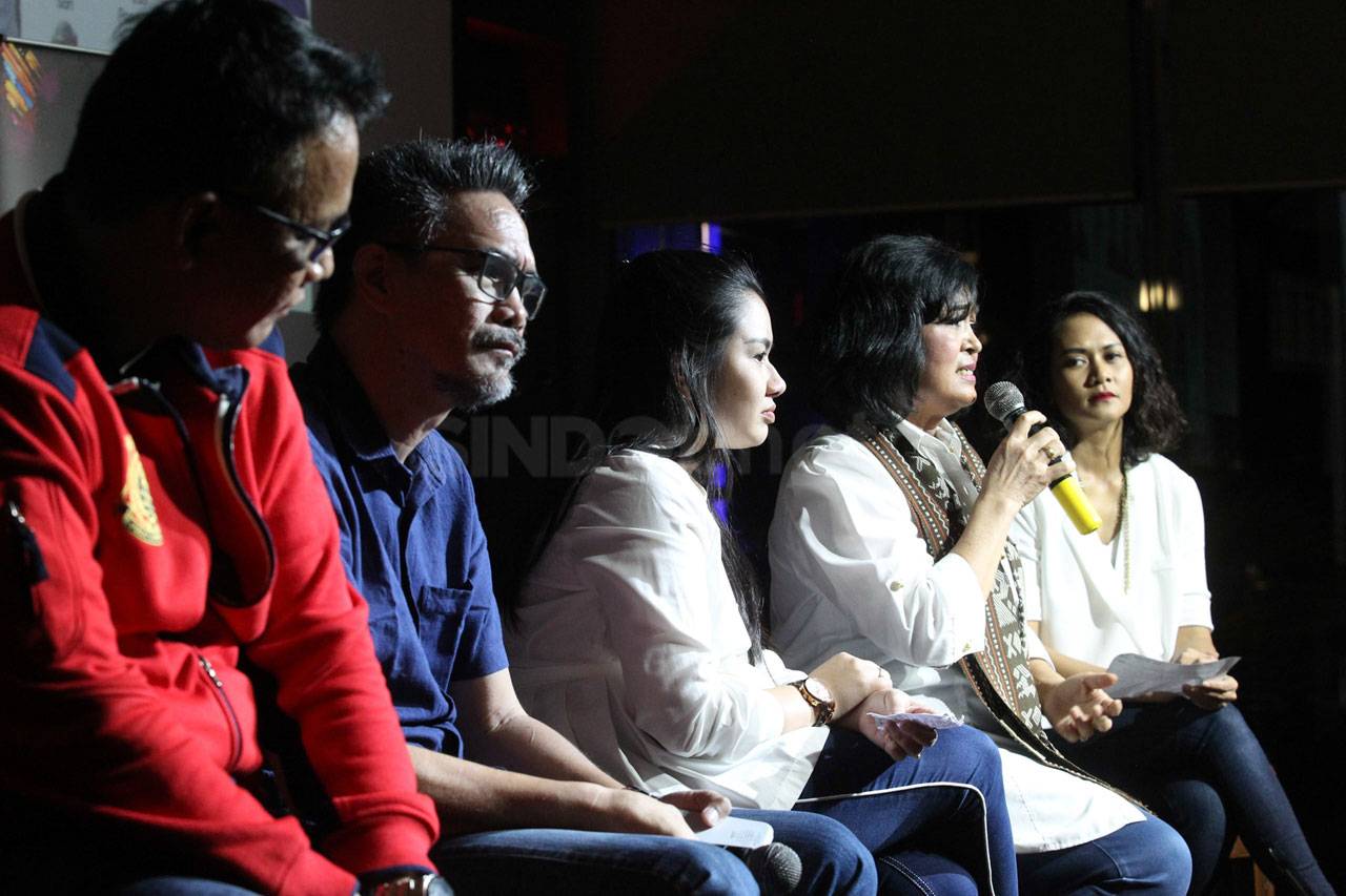 Relawan Jokowi Gelar...