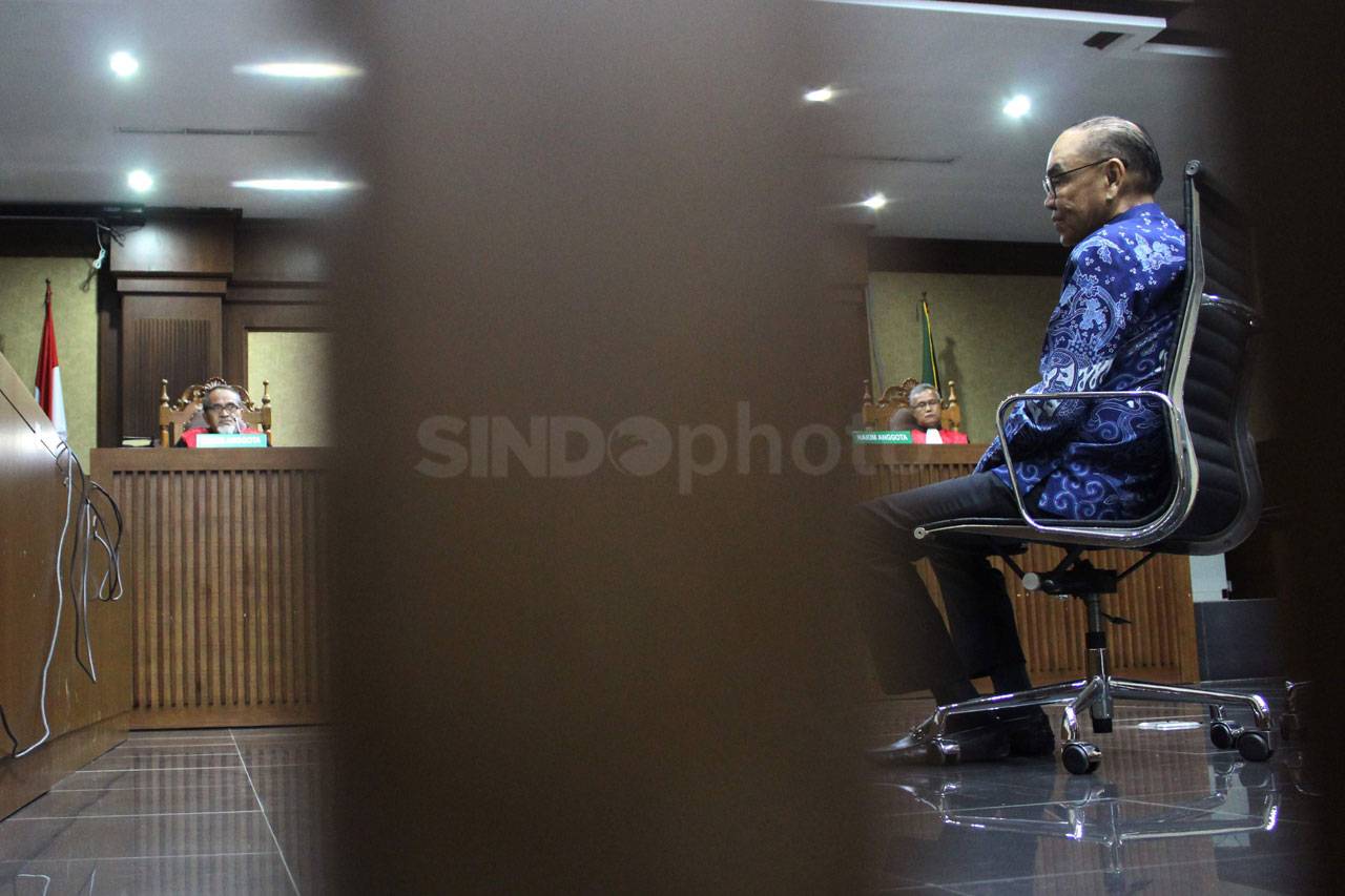Pengusaha Johannes Budisutrisno...