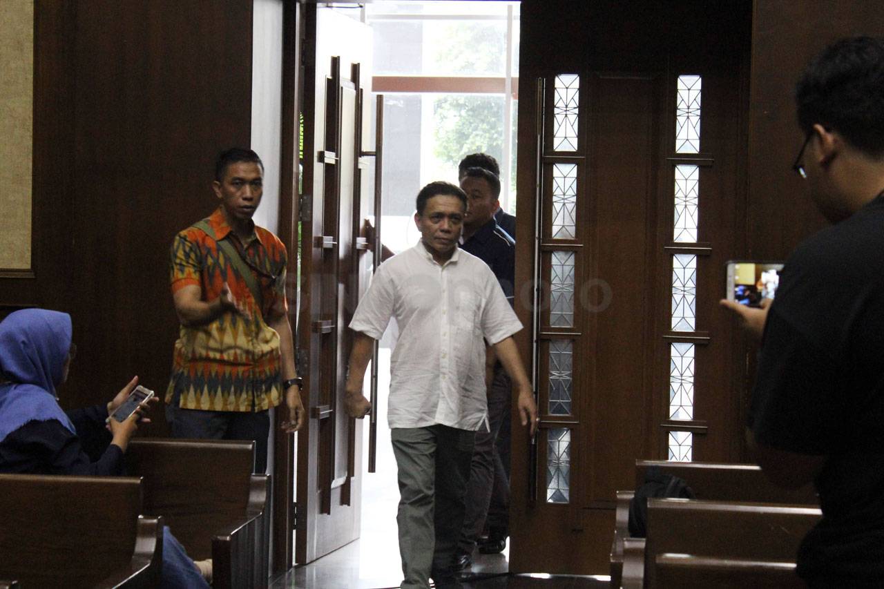 Gubernur Aceh Nonaktif...