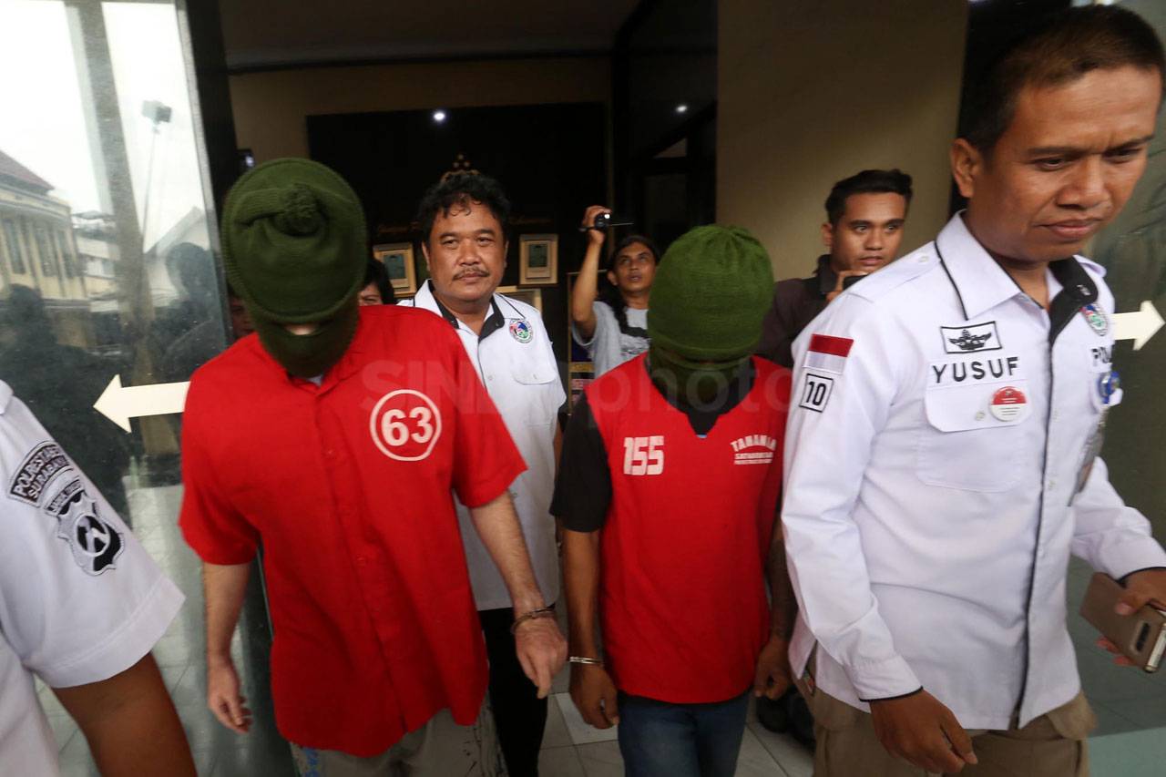 Kedapatan Miliki Ganja,...