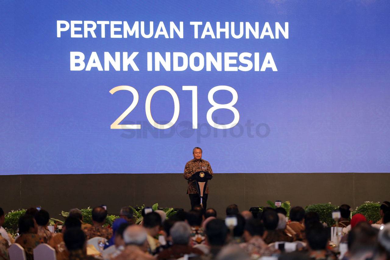 Presiden Jokowi Hadiri...