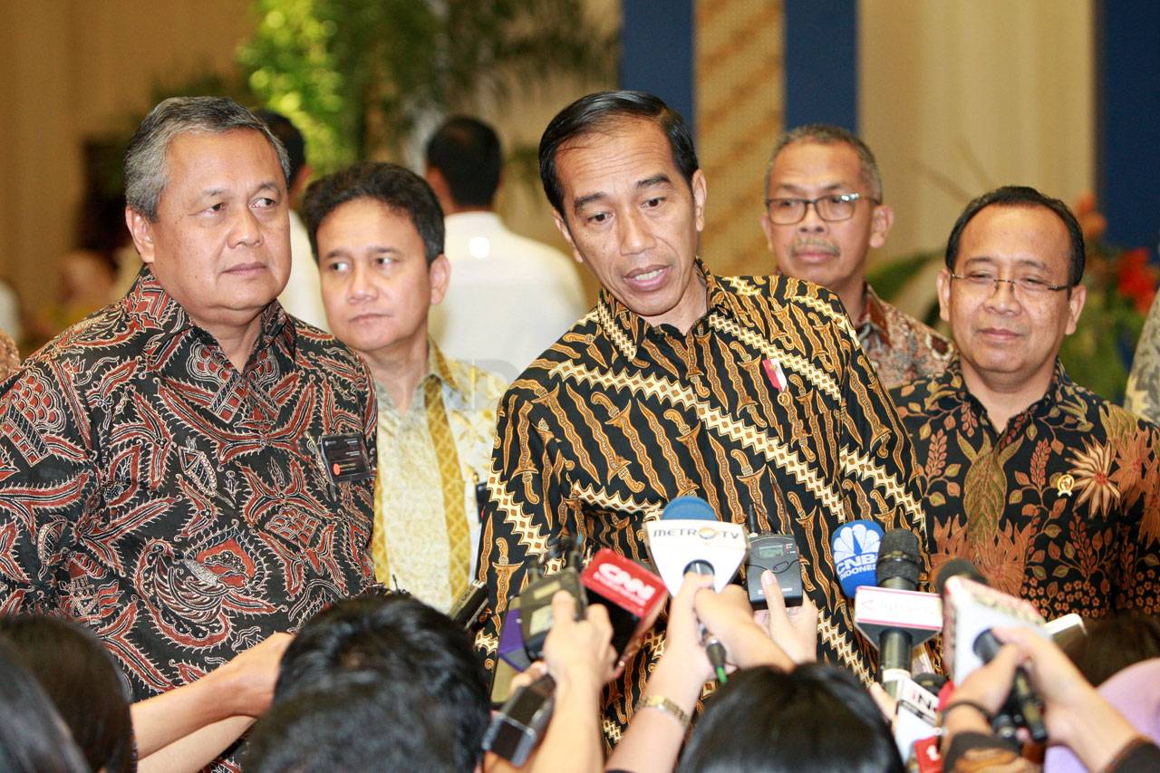 Presiden Jokowi Hadiri...