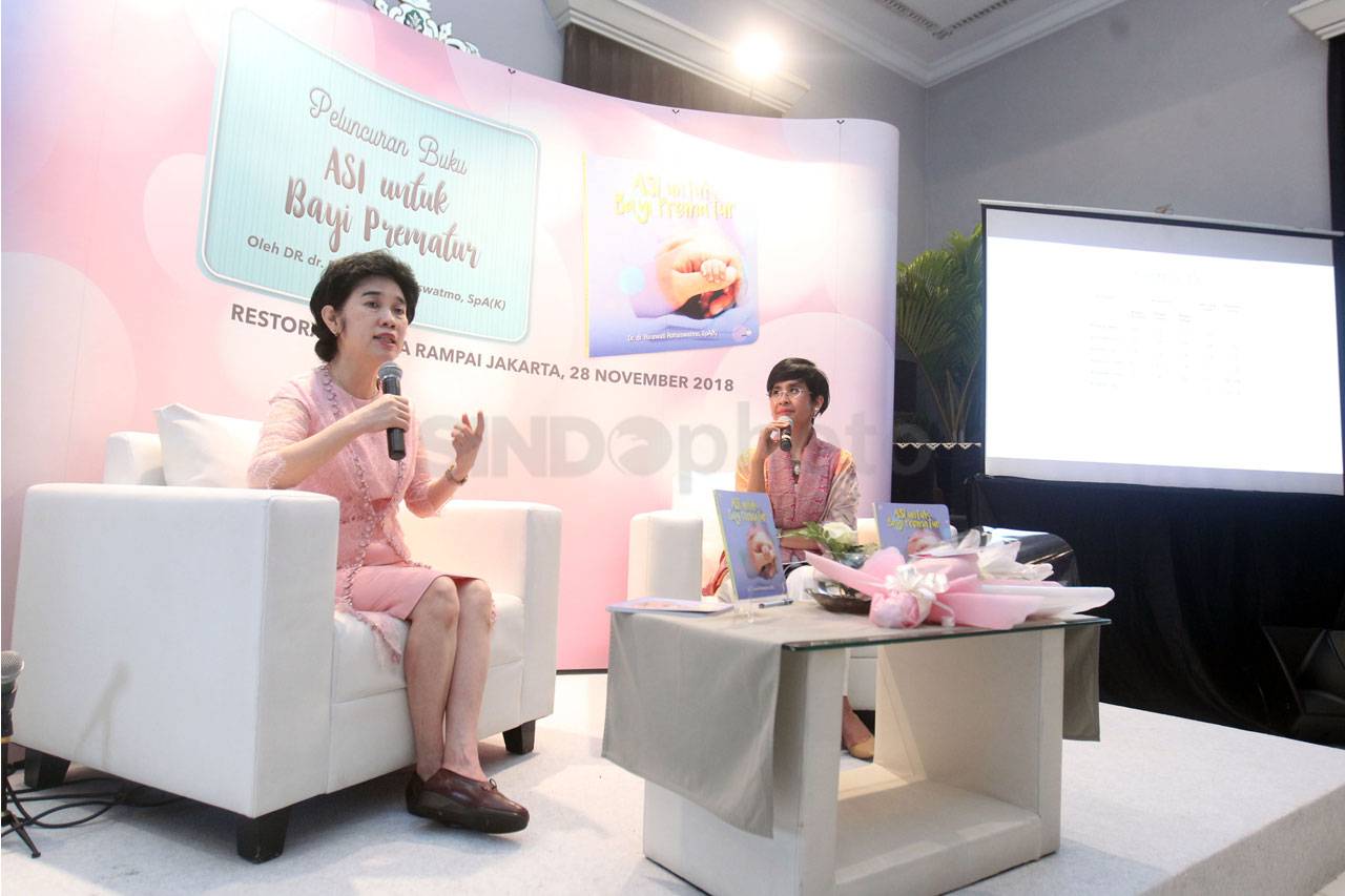 Dr Rinawati Rohsiwatmo...
