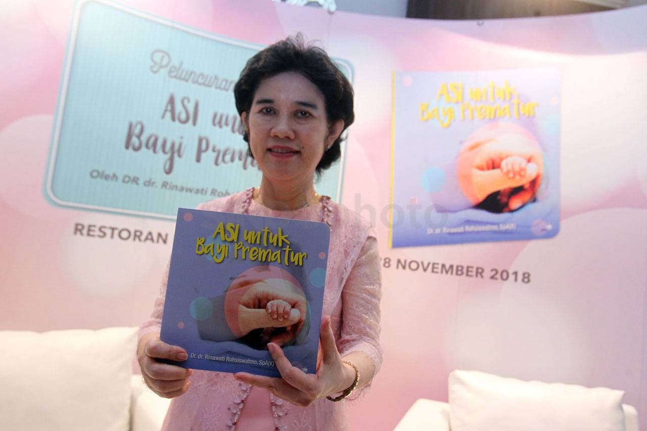 Dr Rinawati Rohsiwatmo...