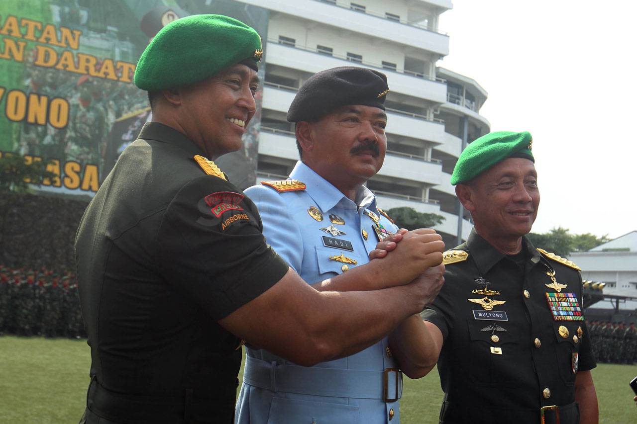 Panglima TNI Pimpin...