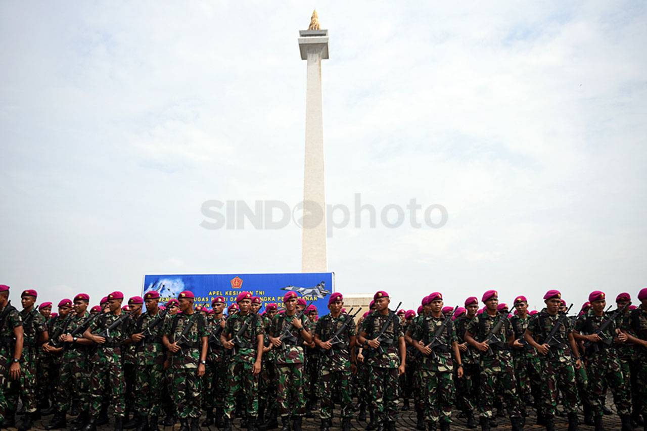 Kapolri Hadiri Apel...