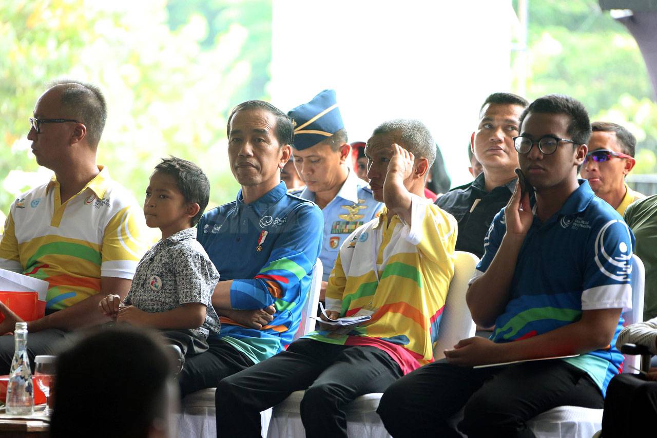 Presiden Jokowi Hadiri...