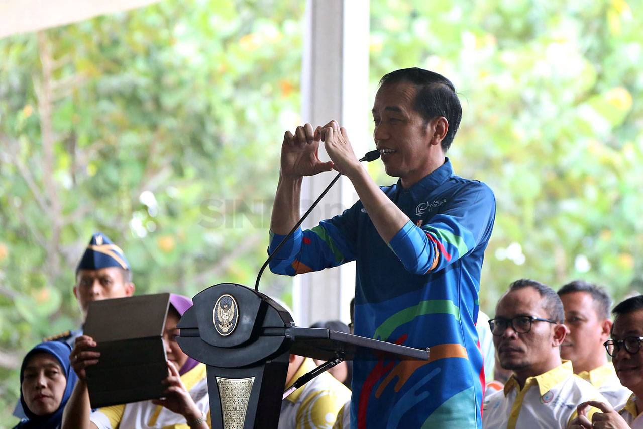 Presiden Jokowi Hadiri...