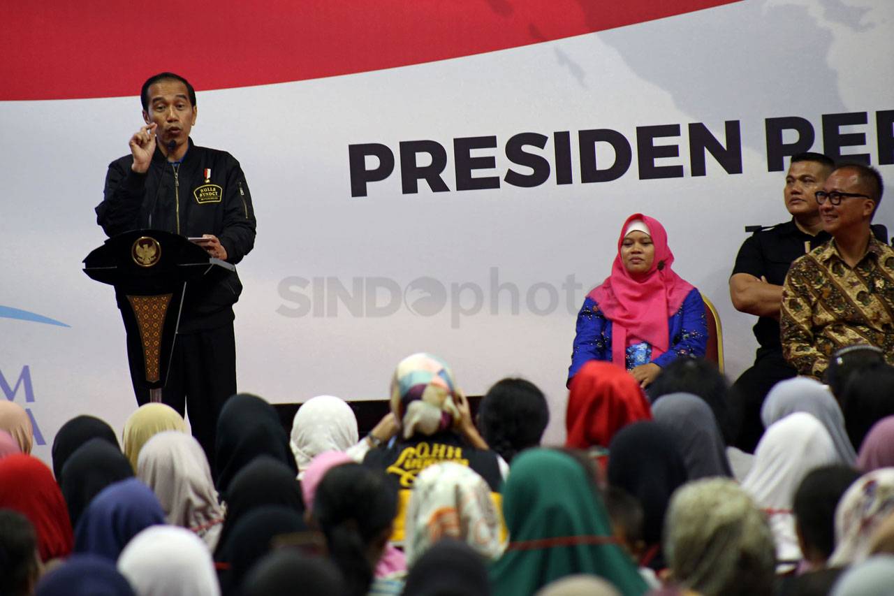 Presiden Jokowi Hadiri...
