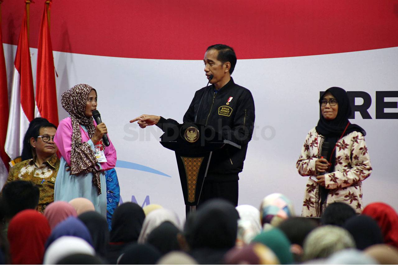 Presiden Jokowi Hadiri...