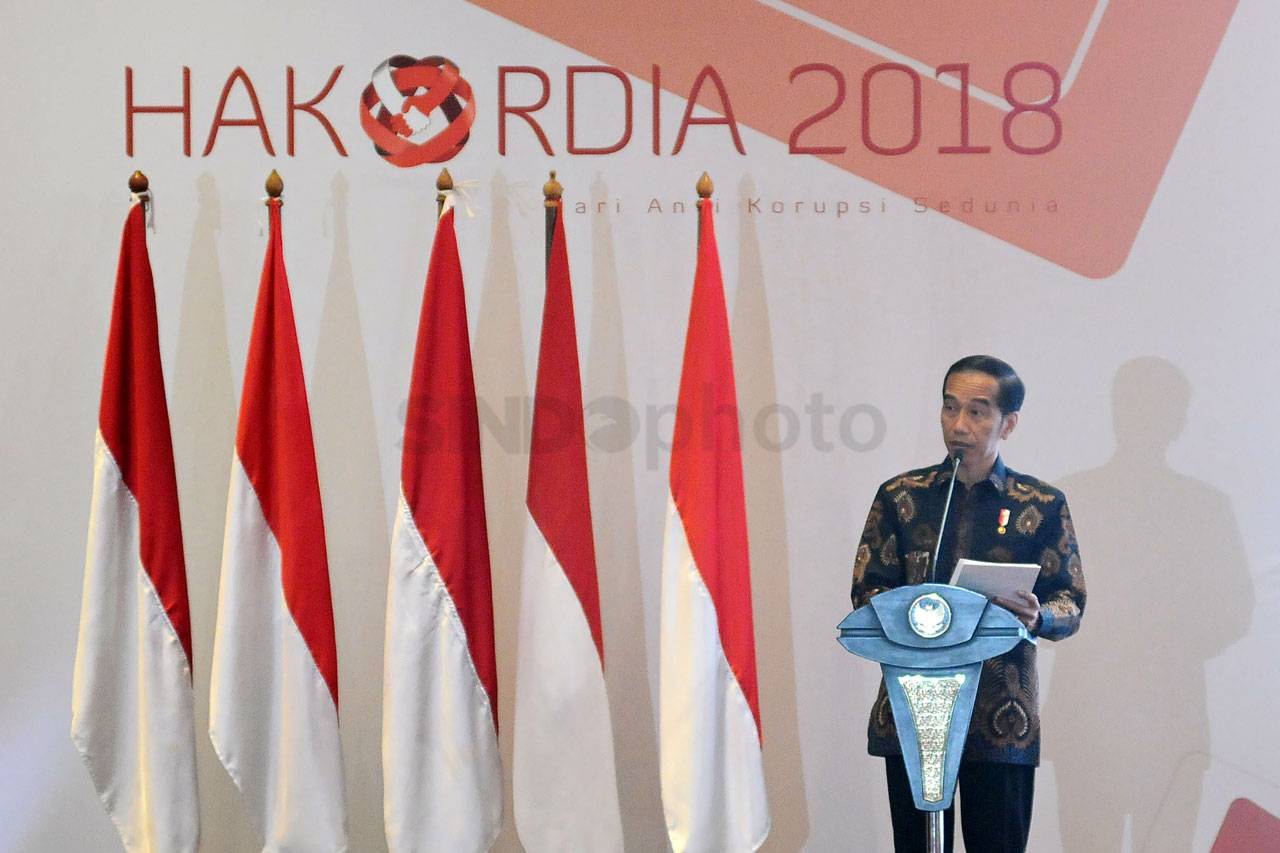 Presiden Jokowi Buka...