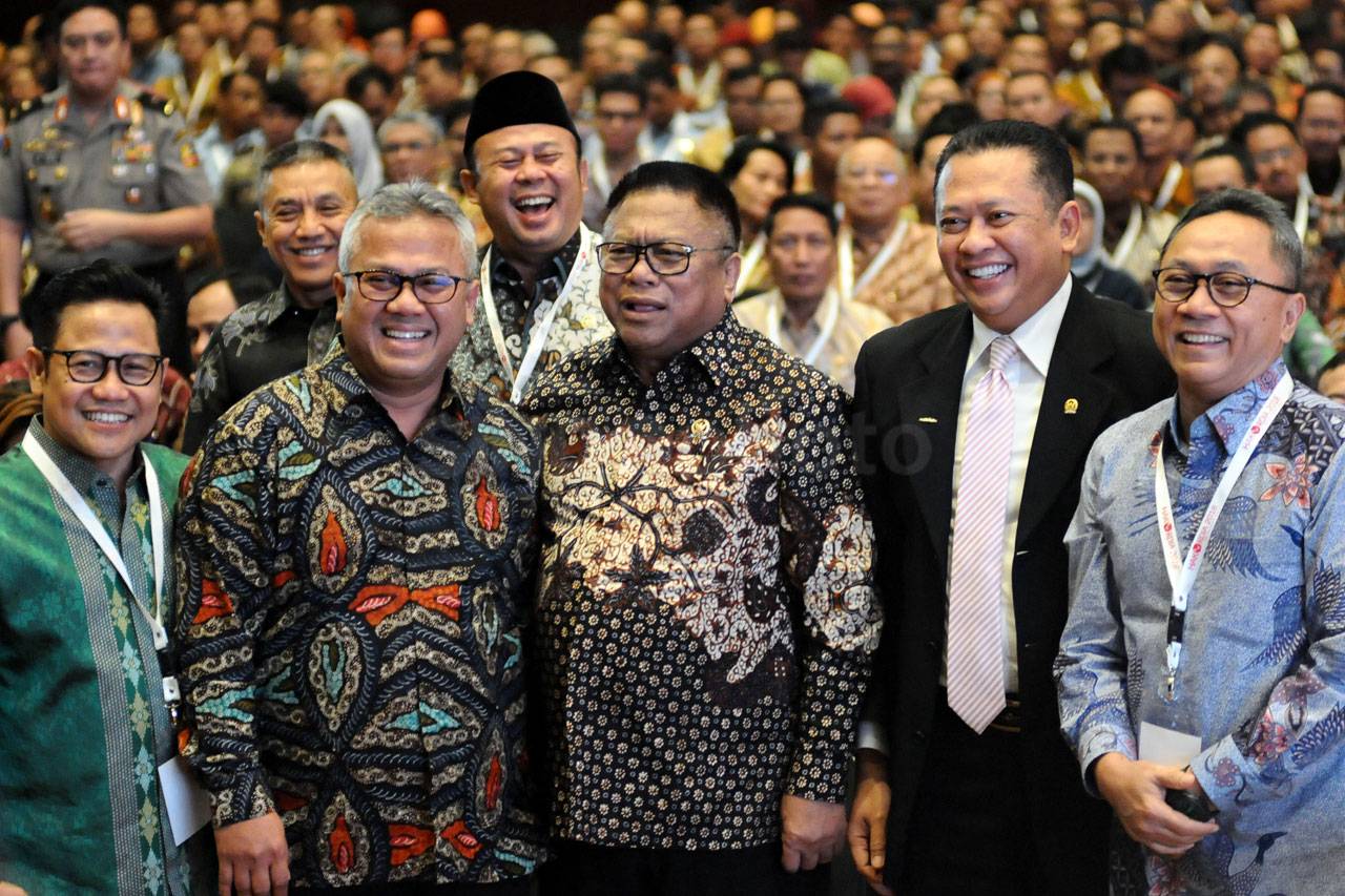 Presiden Jokowi Buka...