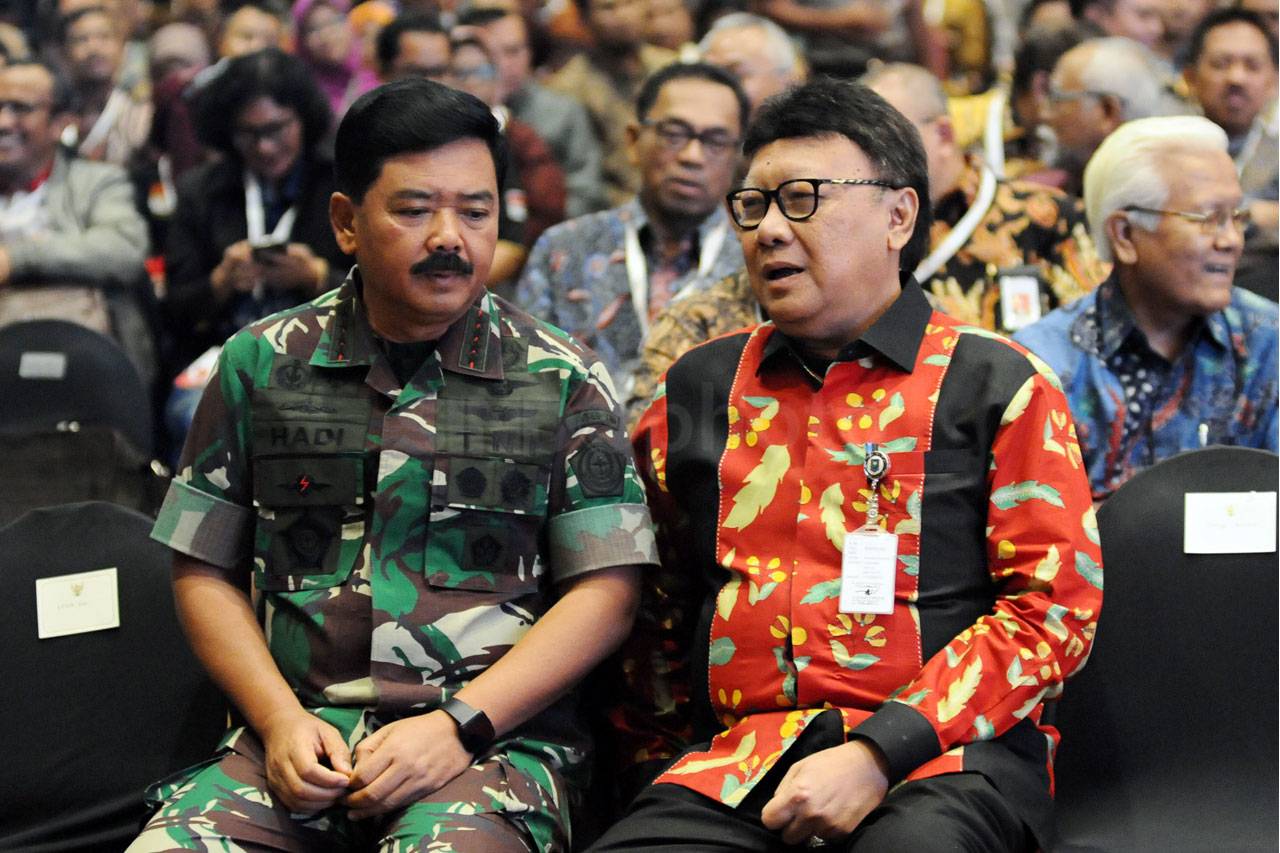 Presiden Jokowi Buka...