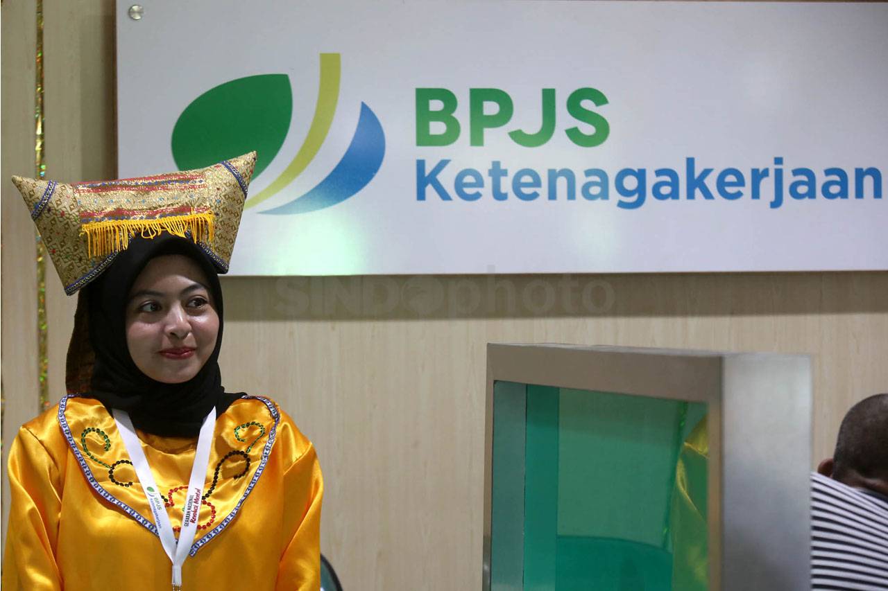 Rayakan HUT ke-41 Karyawan...