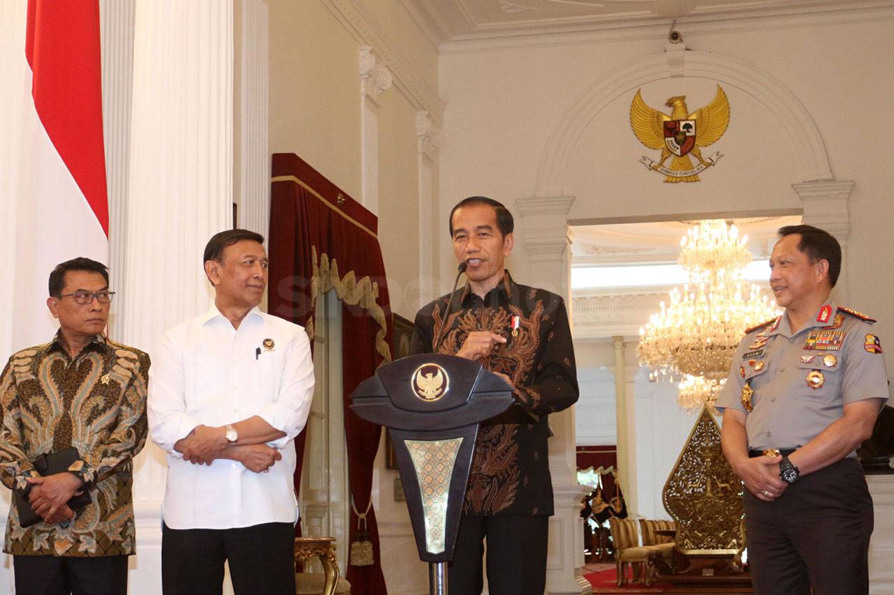 Presiden Jokowi Beri...